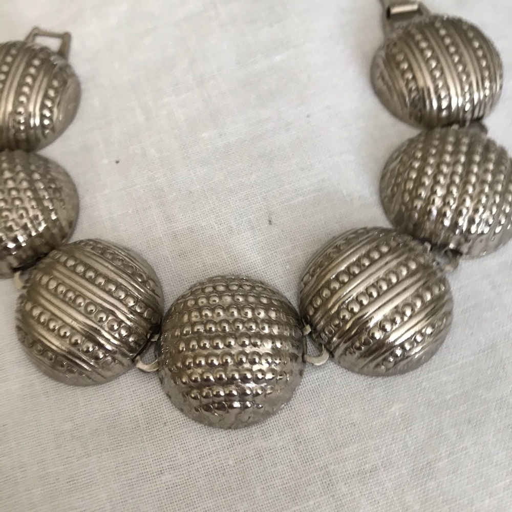 Vintage dome bracelet in sliver - Picture 2 of 5